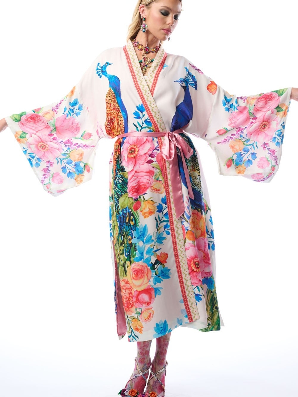 Blossom Fantasy Kimono White